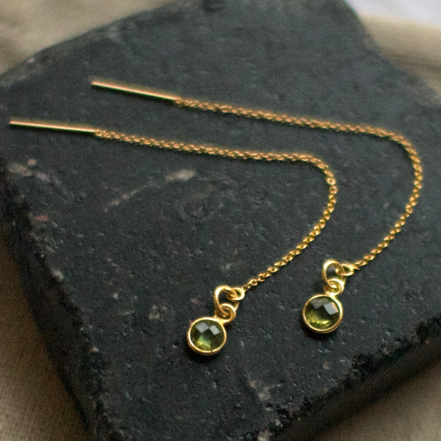 Peridot Lolomi Threaders